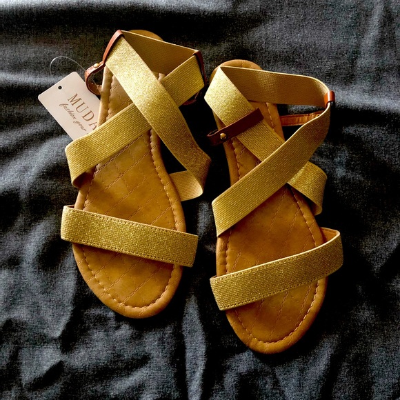 Gold & Tan Gladiator Sandals NWT!!! So Comfy! :) - Picture 7 of 12